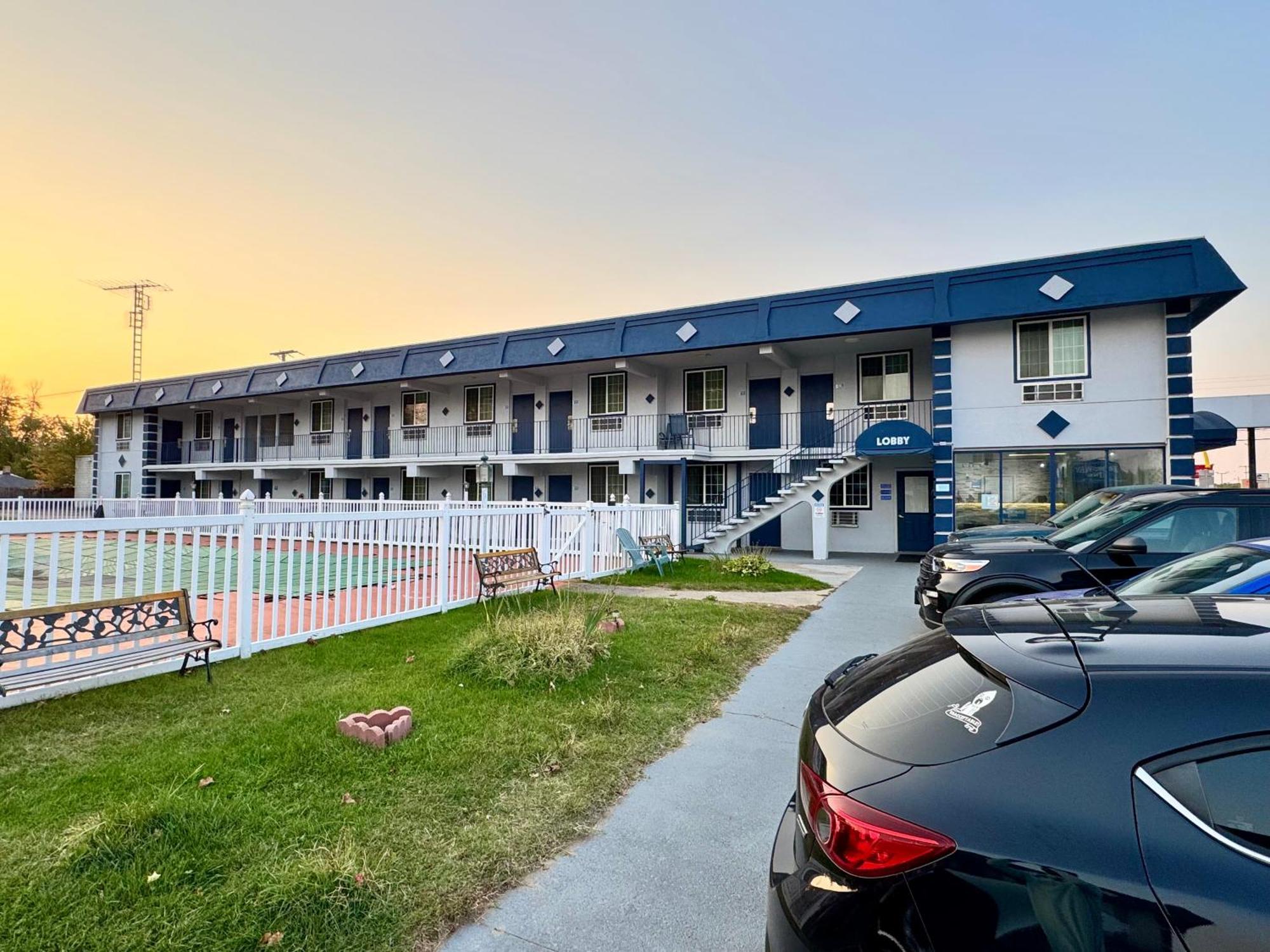 Rodeway Inn Saint Joseph Luaran gambar